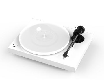 Pro-Ject X1 B Turntable with Pick It PRO Balanced Pre-Fitted White