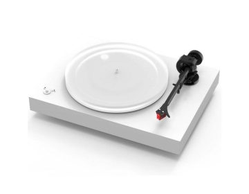 Pro-Ject X2 B Turntable with Ortofon Quintet Red Factory Satin White