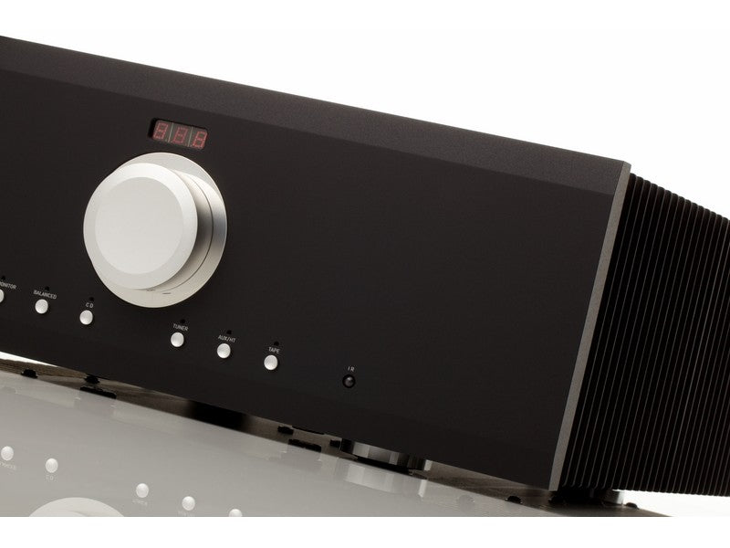 Musical Fidelity M6500i : 500W Dual Mono Integrated Amplifier Black - Image 3