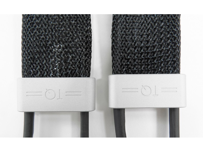Tellurium Q Ultra Black II Speaker Cable (2×2.5m) Banana or Spade - Image 2