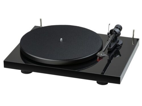Pro-Ject Debut Carbon Classic Turntable with Ortofon 2M Red Cartridge - Black