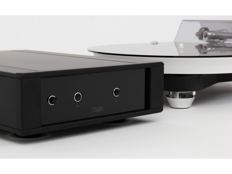 Rega Naia Reference Turntable with Aphelion 2 MC Cartridge - Image 5