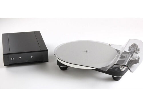 Rega Planar 10 turntable and P10 PSU with Apheta 3 MC Cartridge