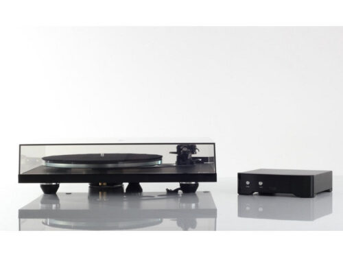 Rega Planar 6 Turntable with Ania MC cartridge