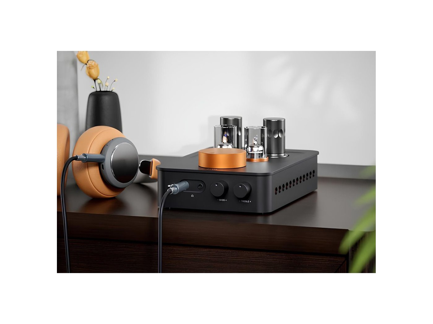 GR70 Tube Headphone Amp