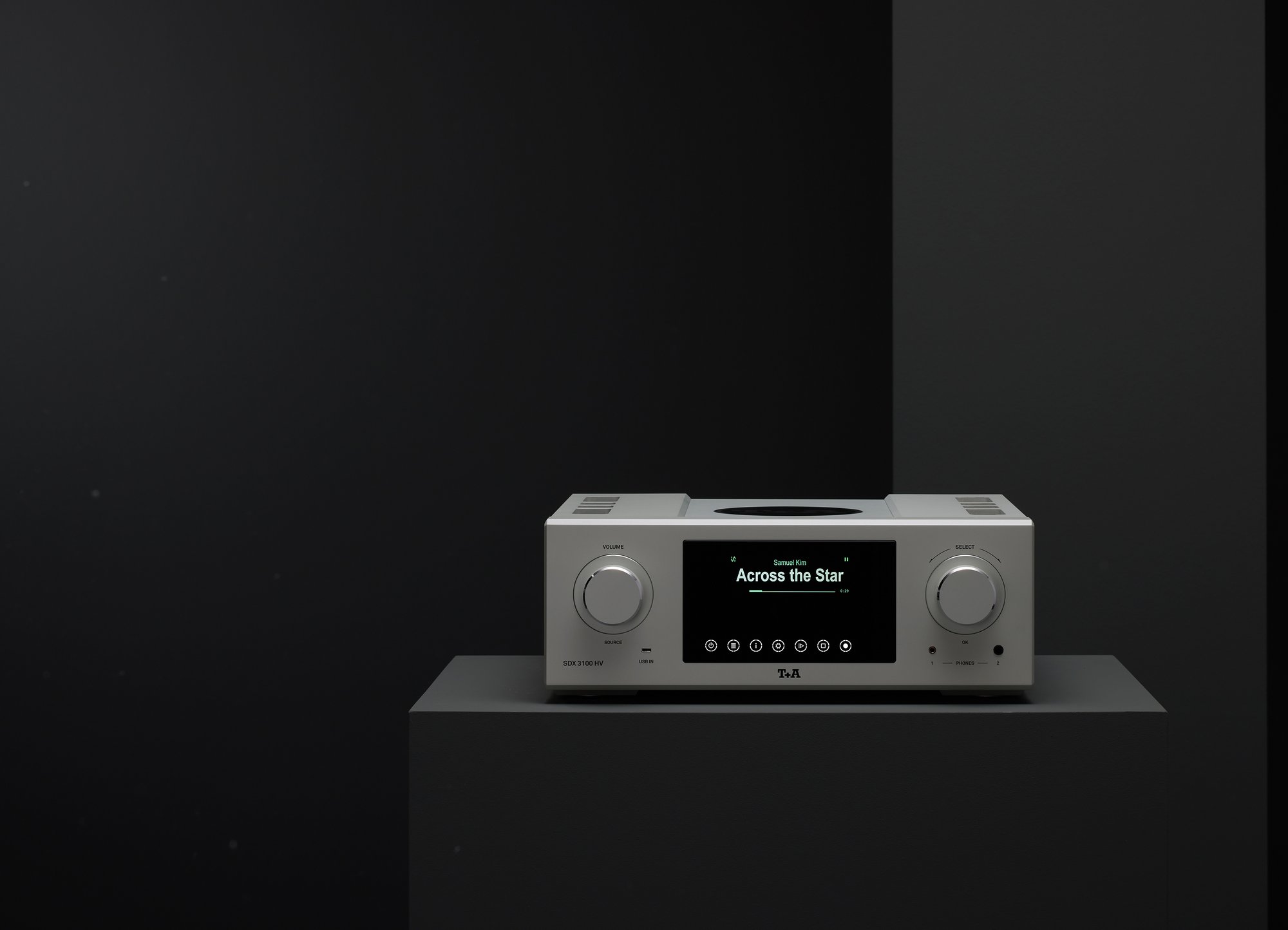 T+A SDX 3100 HV Reference Streaming DAC / Preamplifier - Image 5