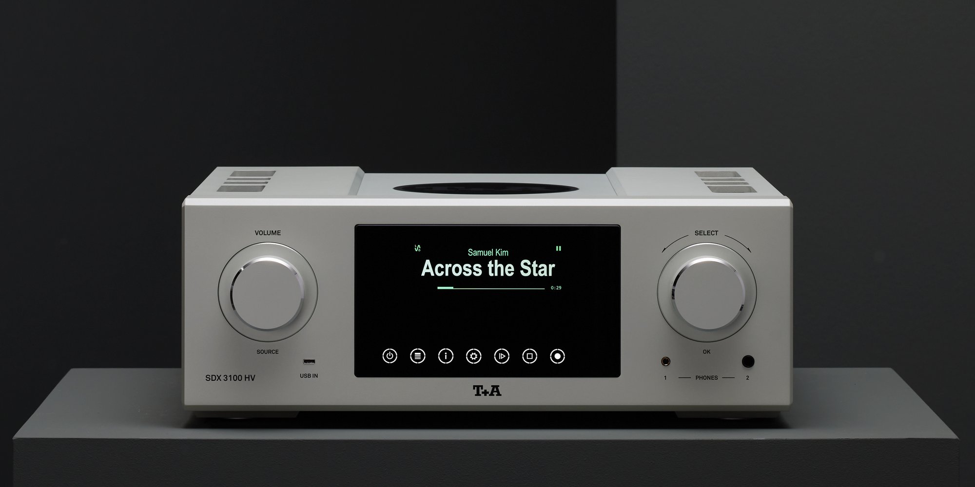 T+A SDX 3100 HV Reference Streaming DAC / Preamplifier - Image 4